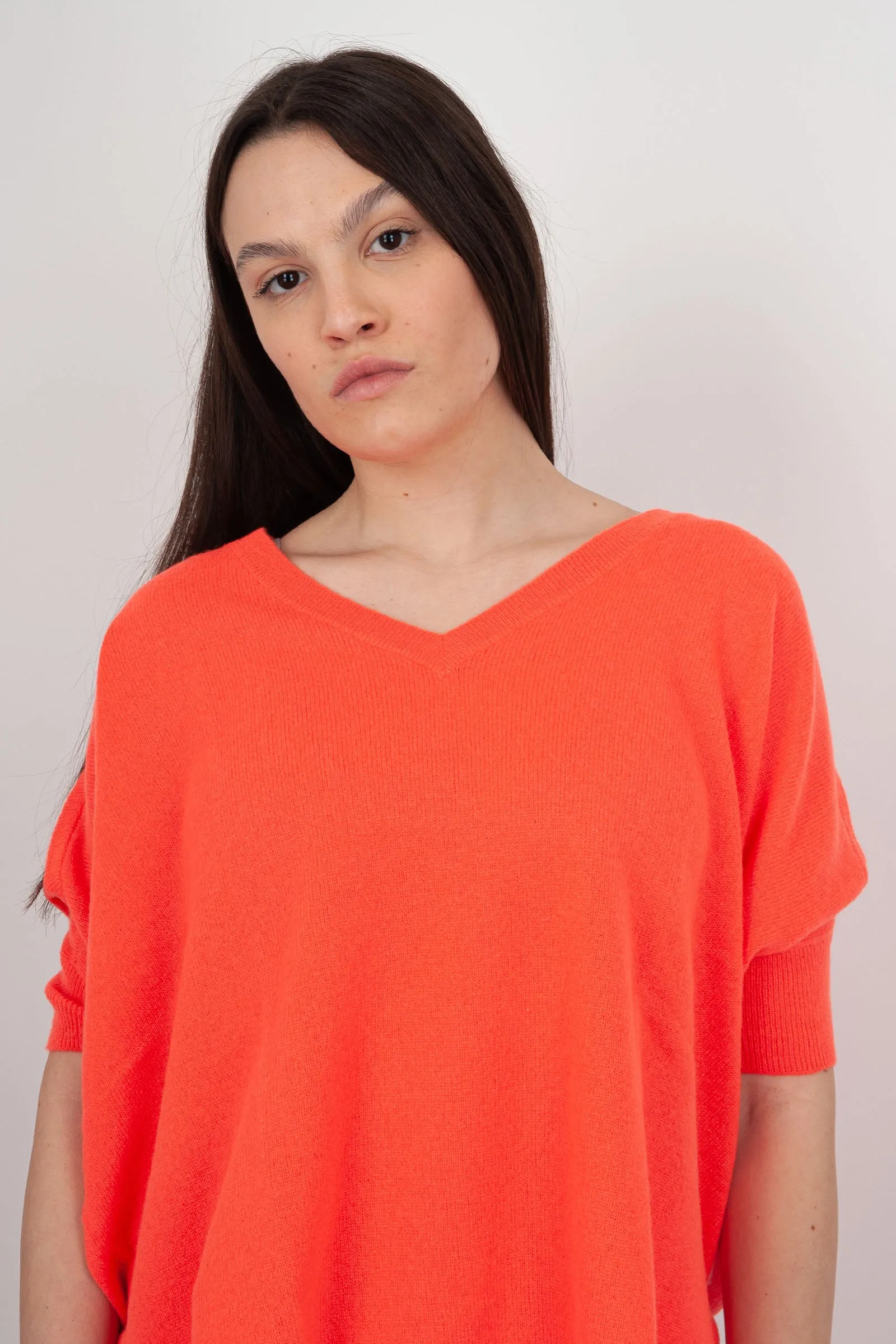 Absolut Cashmere Maglia Poncho Scollo V Lana Corallo