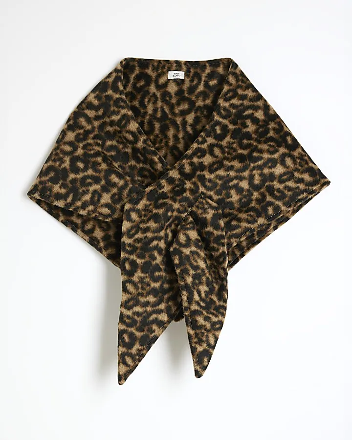 Brown leopard print scarf