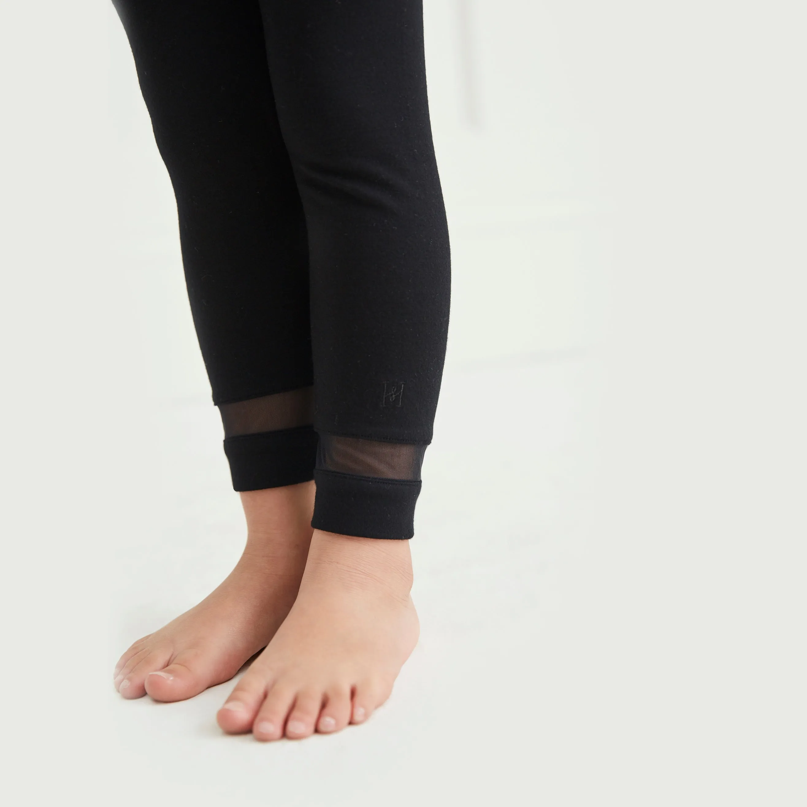 Girls Mesh Cuff Legging