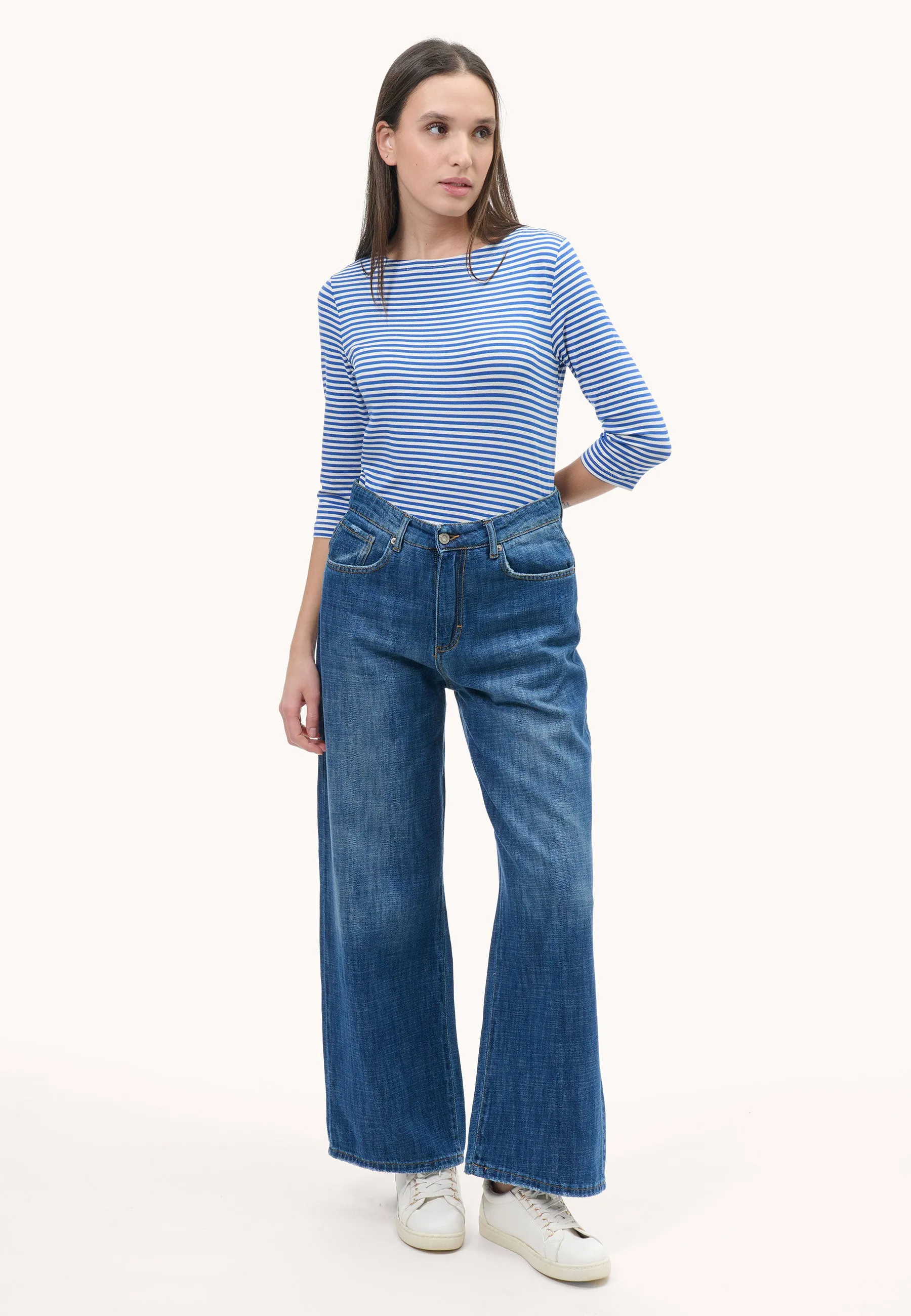 Jeans ampi palazzo con sfumature