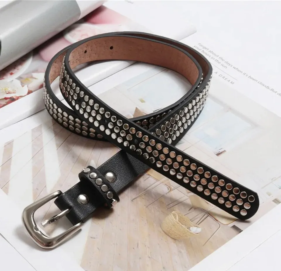 Pocket Belt with Stud Bordeaux