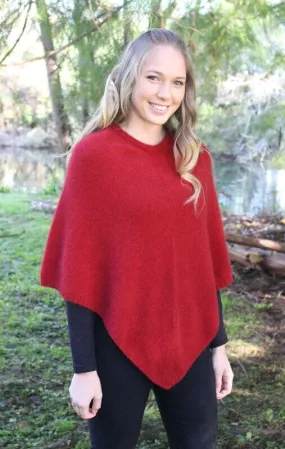 Poncho Possum Merino Classic Red