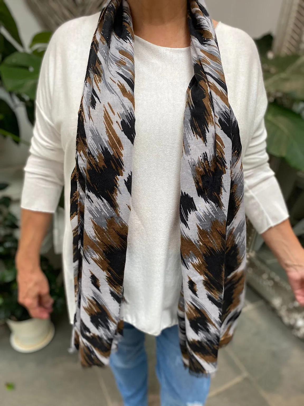 Sketch Animal Print Scarf