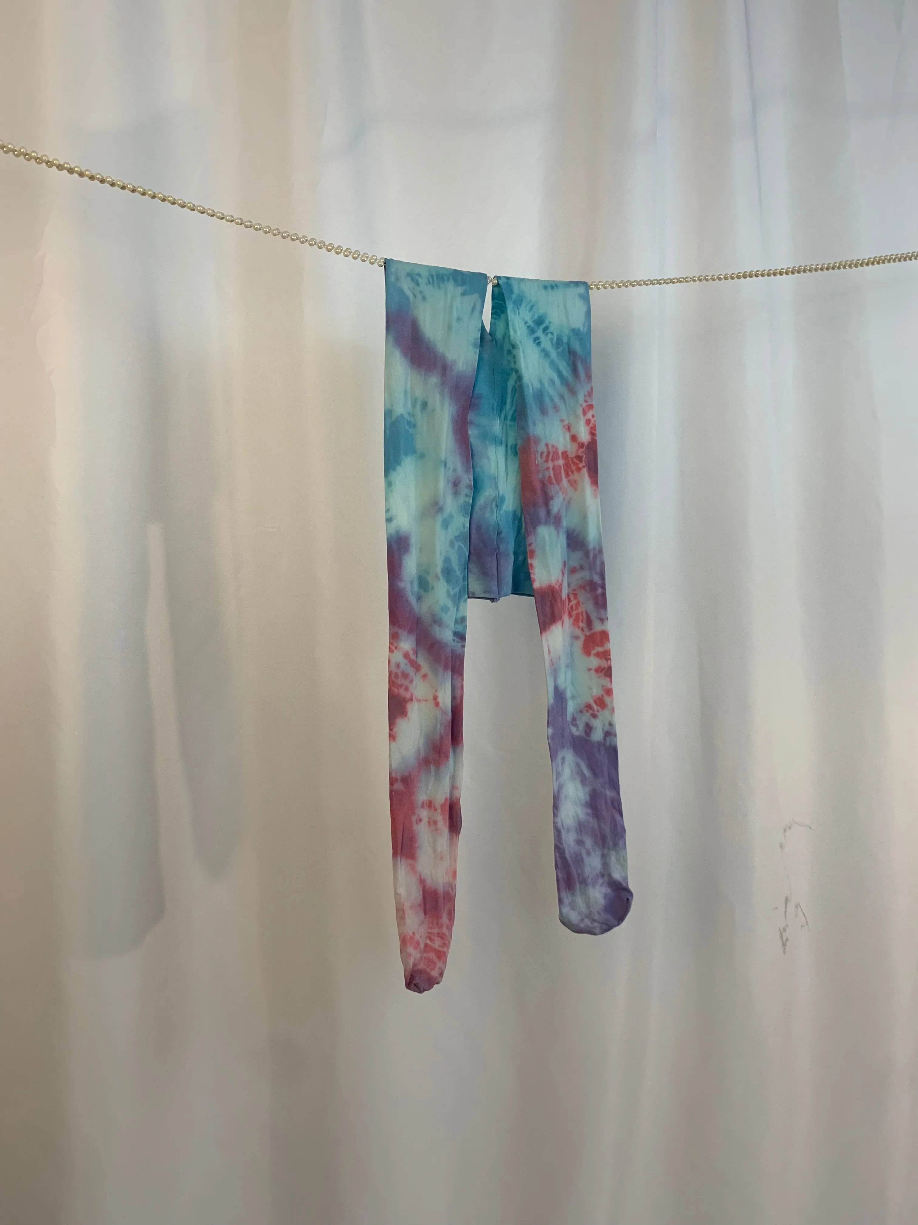 Smoothie tie dye tights