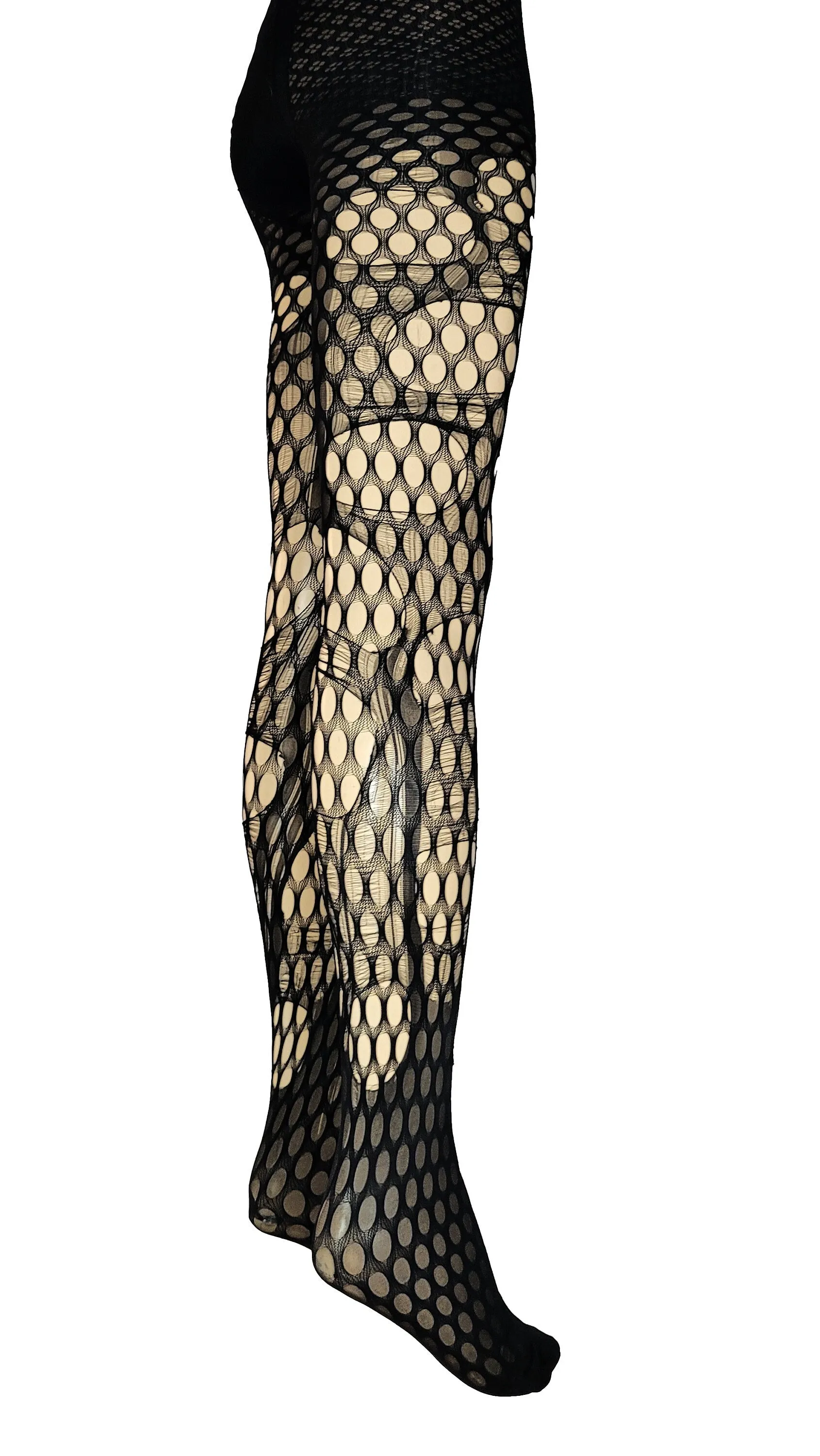 Tattered & torn fishnet tights | Large scale fishnet