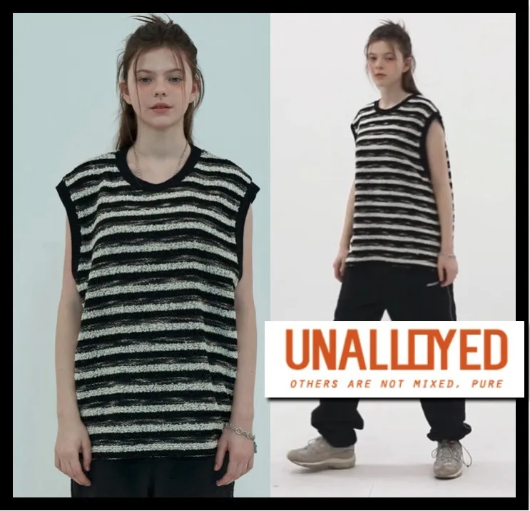 UNALLOYED  |Unisex Street Style Logo Vests & Gillets